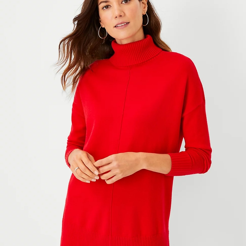 Ann Taylor NWT Red Sweater Medium